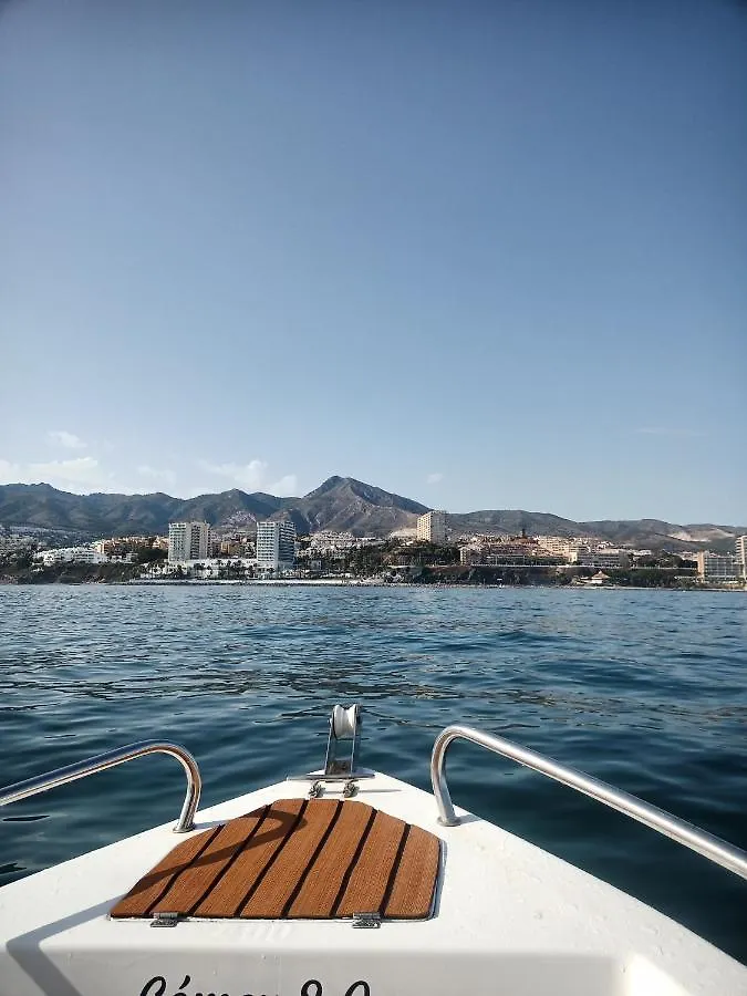SWEET HOME BENALMADENA, Estudio con vistas al mar y excelente conexion wifi, Sea view con piscinas 0*,  España