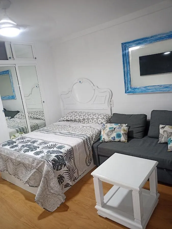 Sweet Home Benalmadena, Estudio Con Vistas Al Mar Y Excelente Conexion Wifi, Para No Fumadores, Con Piscinas, Sea Views, With Swimming Pools, Completely Renovated, Ideal For Older People, Bright With Morning Sun, No Smoking