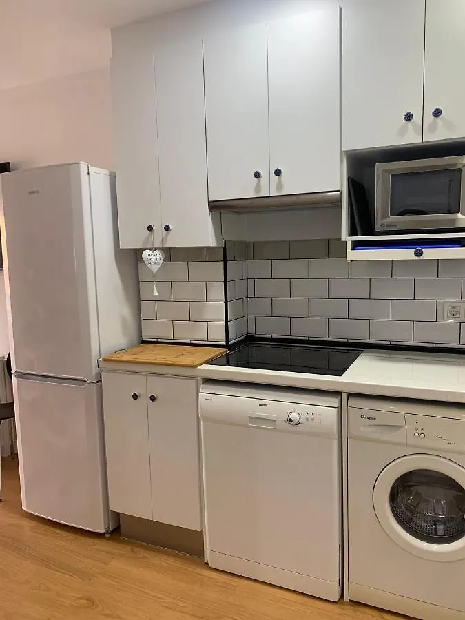 Sweet Home Benalmadena, Estudio Con Vistas Al Mar Y Excelente Conexion Wifi, Para No Fumadores, Con Piscinas, Sea Views, With Swimming Pools, Completely Renovated, Ideal For Older People, Bright With Morning Sun, No Smoking Apartmán