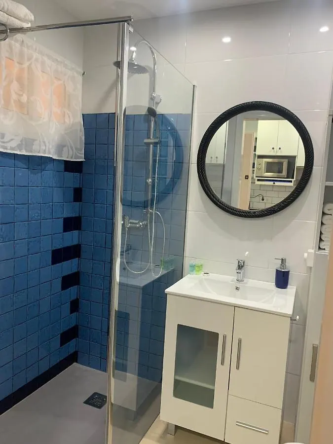 Sweet Home Benalmadena, Estudio Con Vistas Al Mar Y Excelente Conexion Wifi, Para No Fumadores, Con Piscinas, Sea Views, With Swimming Pools, Completely Renovated, Ideal For Older People, Bright With Morning Sun, No Smoking Apartmán